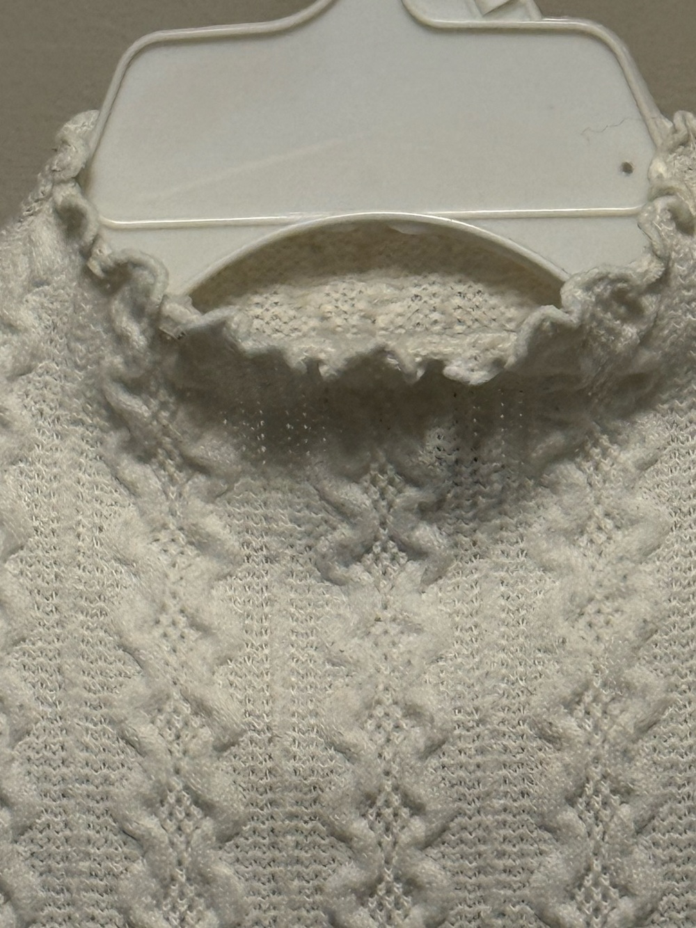 Forever 21 White Cable Knit Sleeveless Mock Neck Tank - Picture 6 of 9